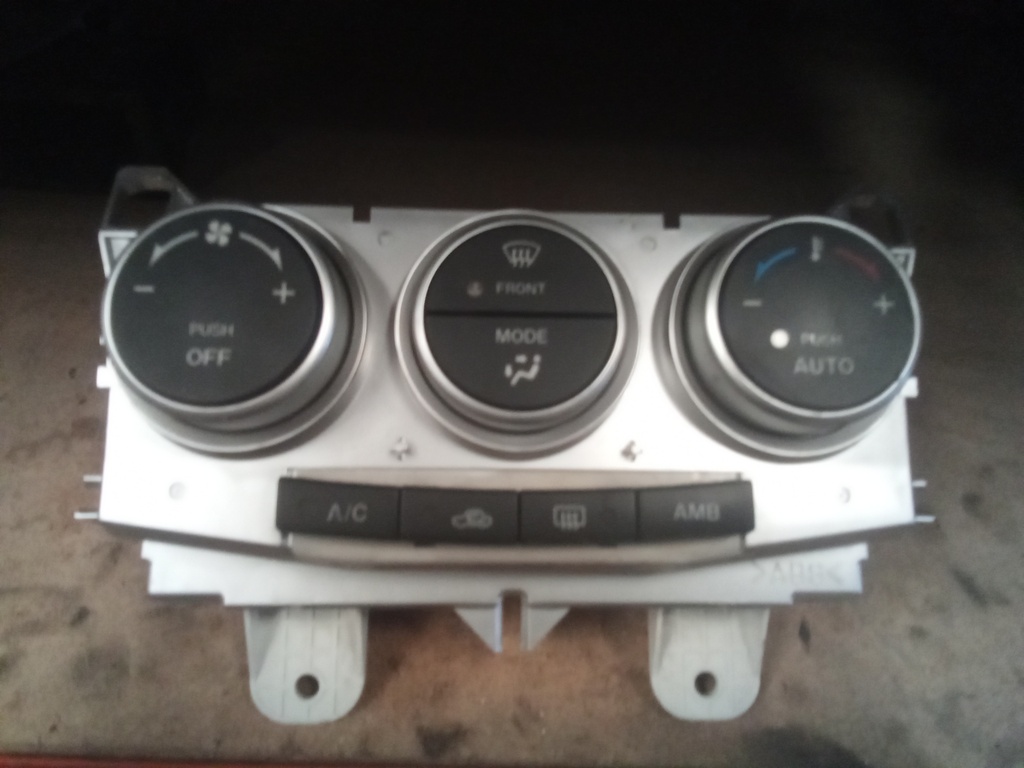 Mando aire acondicionado mazda 5 '05