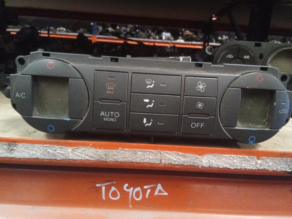 Mando climatizador Ford focus '04