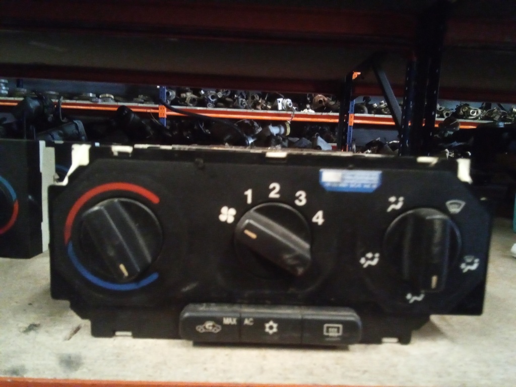 Mando aire acondicionado Opel Astra '02