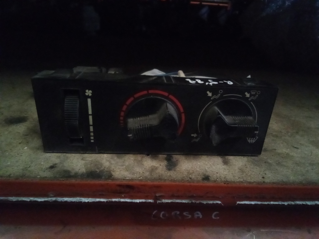 Mando aire acondicionado Renault r5 '87