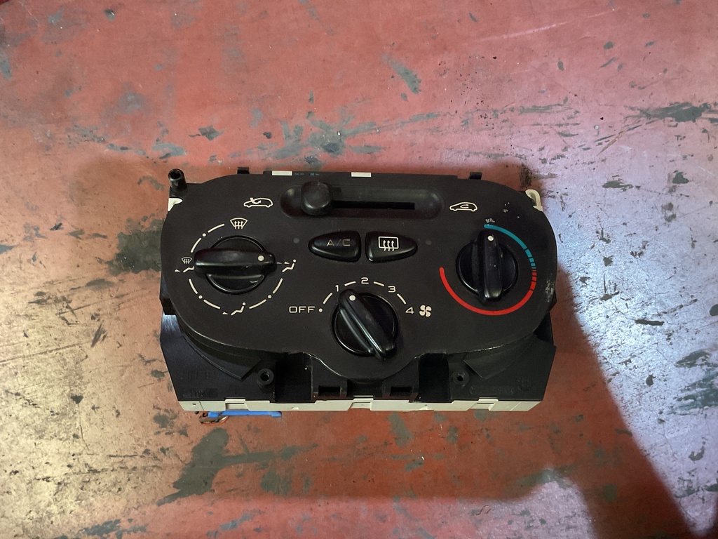 Modulo aire acondicionado peugeot 206 ‘03