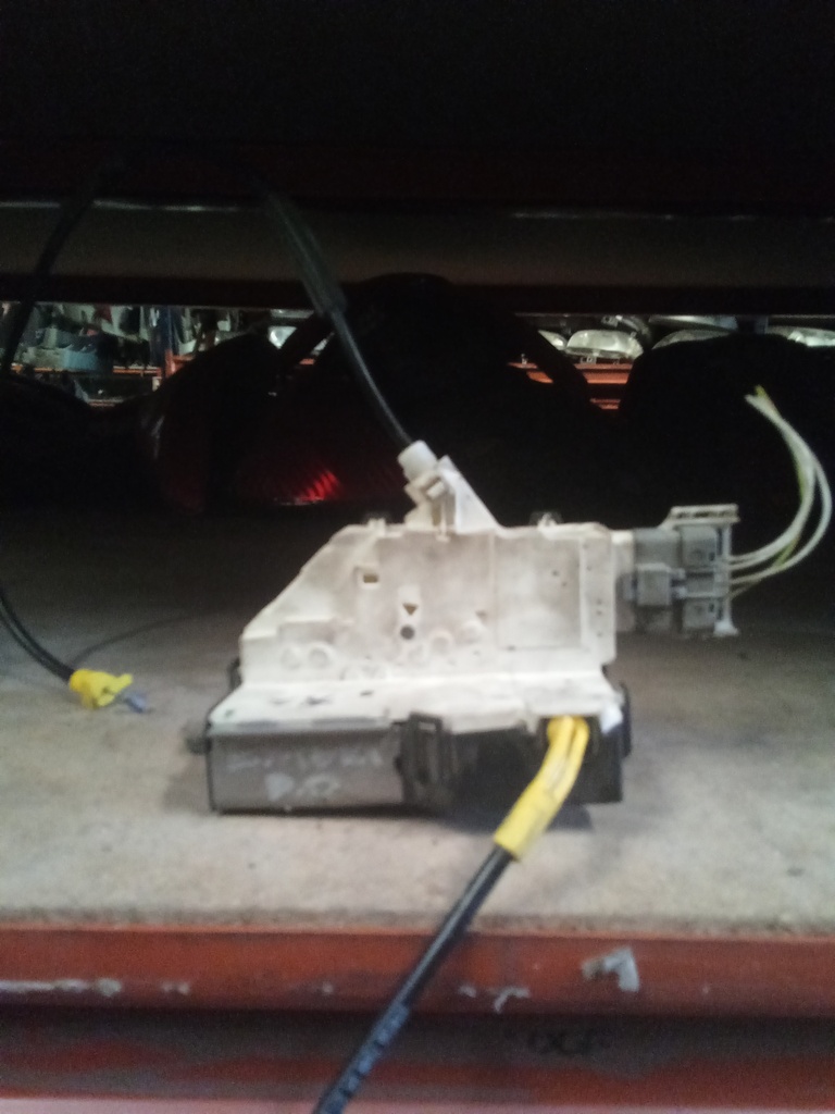 Cerradura delantera derecha Peugeot expert '08