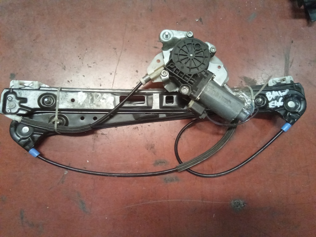 Elevalunas delantero derecho 5p bwm  serie 3 e46 '03