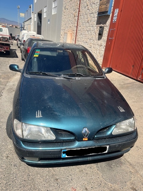 0211 RENAULT MEGANE 1.9 DCI 1998