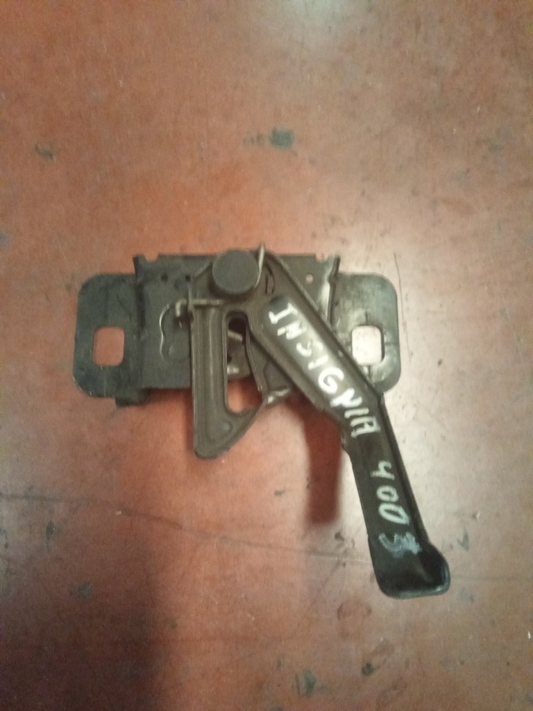 Cerradura capo Opel insignia '09