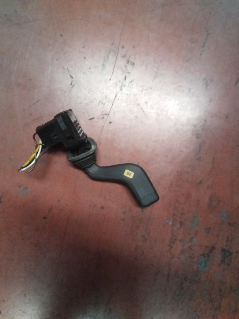 Mando de limpiaparabrisas opel combo c '04