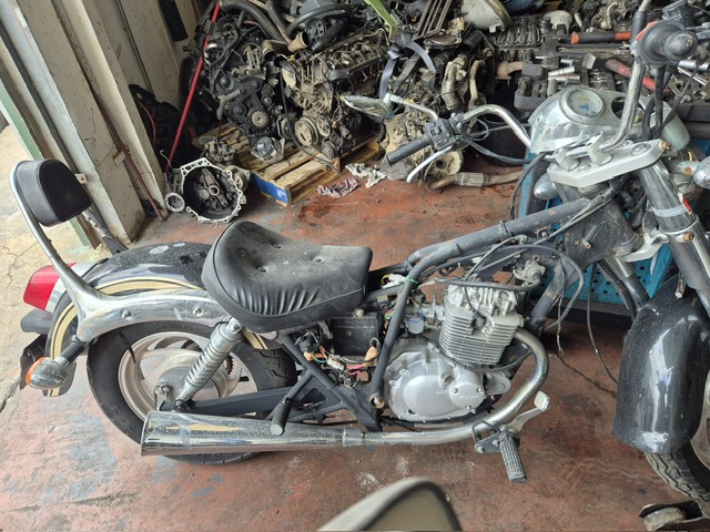 0343 KENROD CUSTOM 125cc 2008