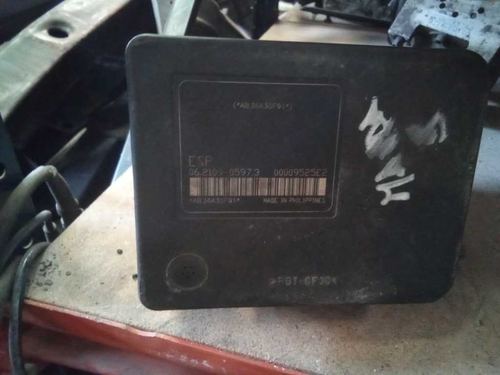 Módulo ABS mazda 5 '05