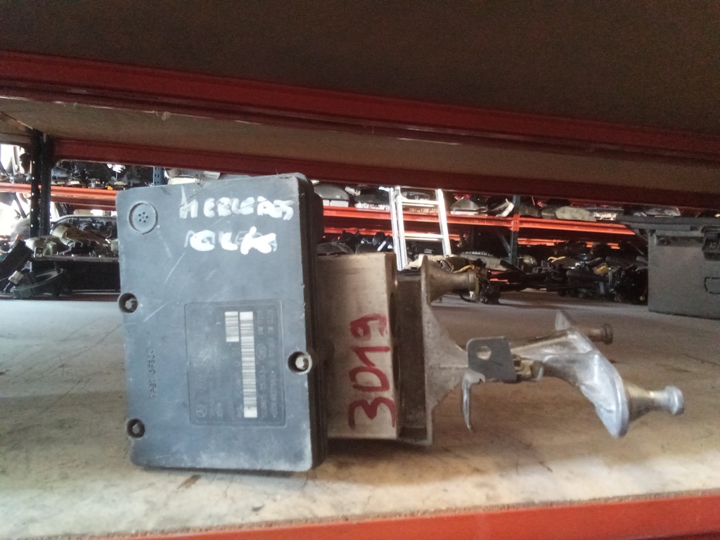 Modulo ABS Mercedes clk w209 '03