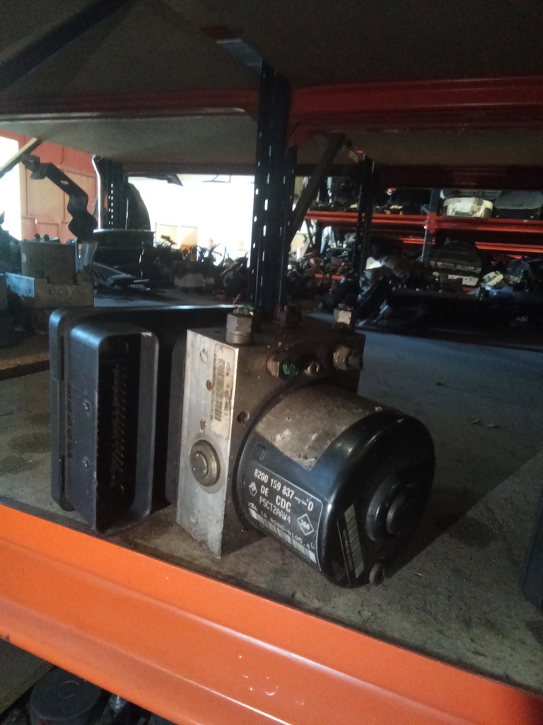 Módulo ABS Renault space '04