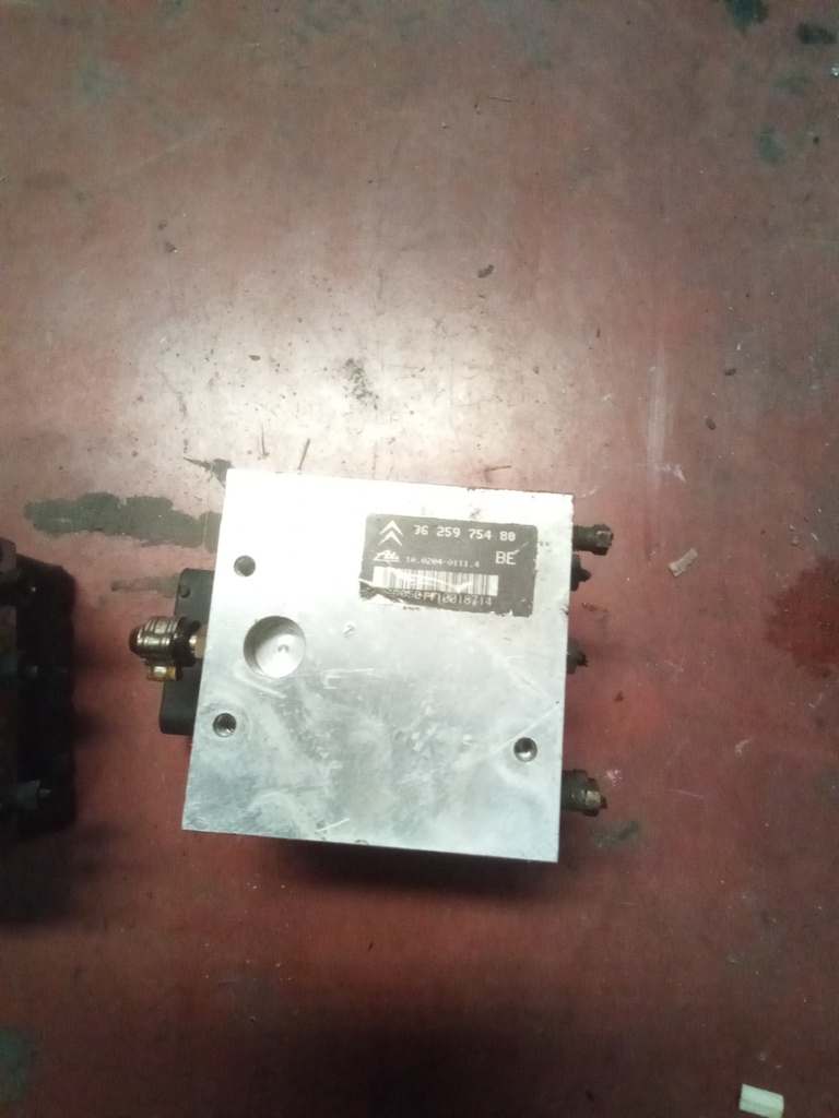 Módulo ABS citroen xantia '97