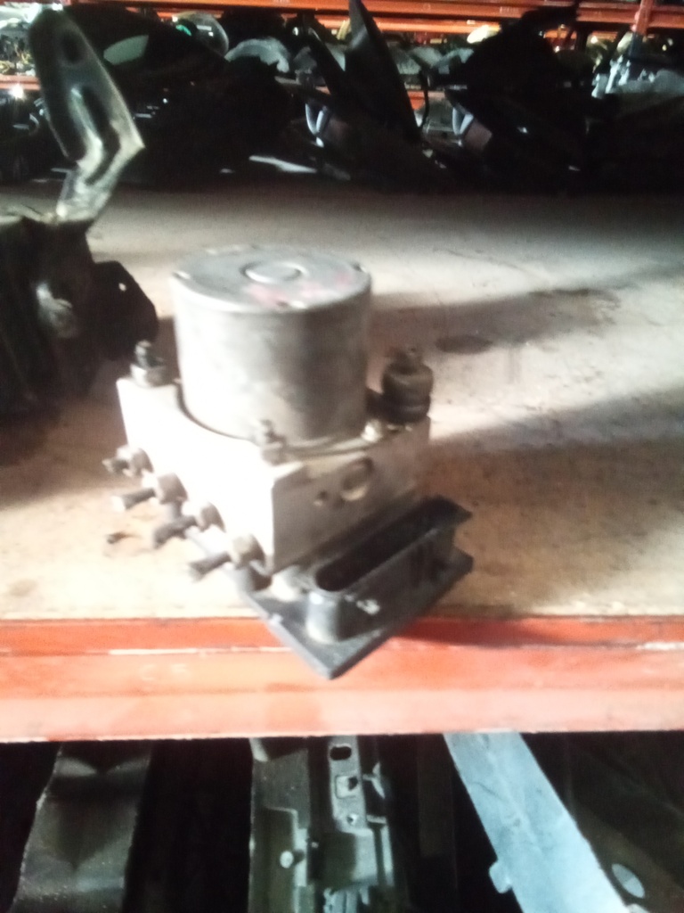 Módulo ABS citroen Xsara picasso '00