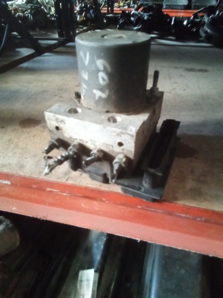 Módulo ABS Peugeot 607 '05