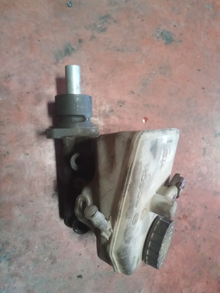 Bomba de freno citroen jumpy 2.0 hdi '05