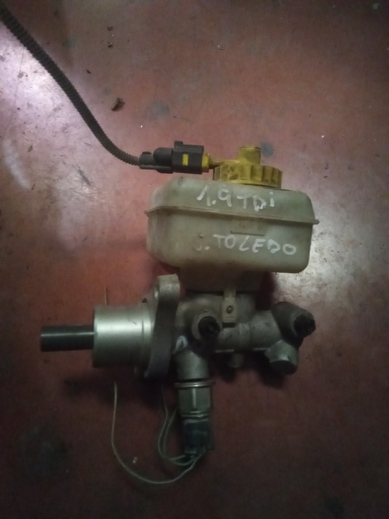 Bomba de freno seat Toledo 1,9 tdi '03
