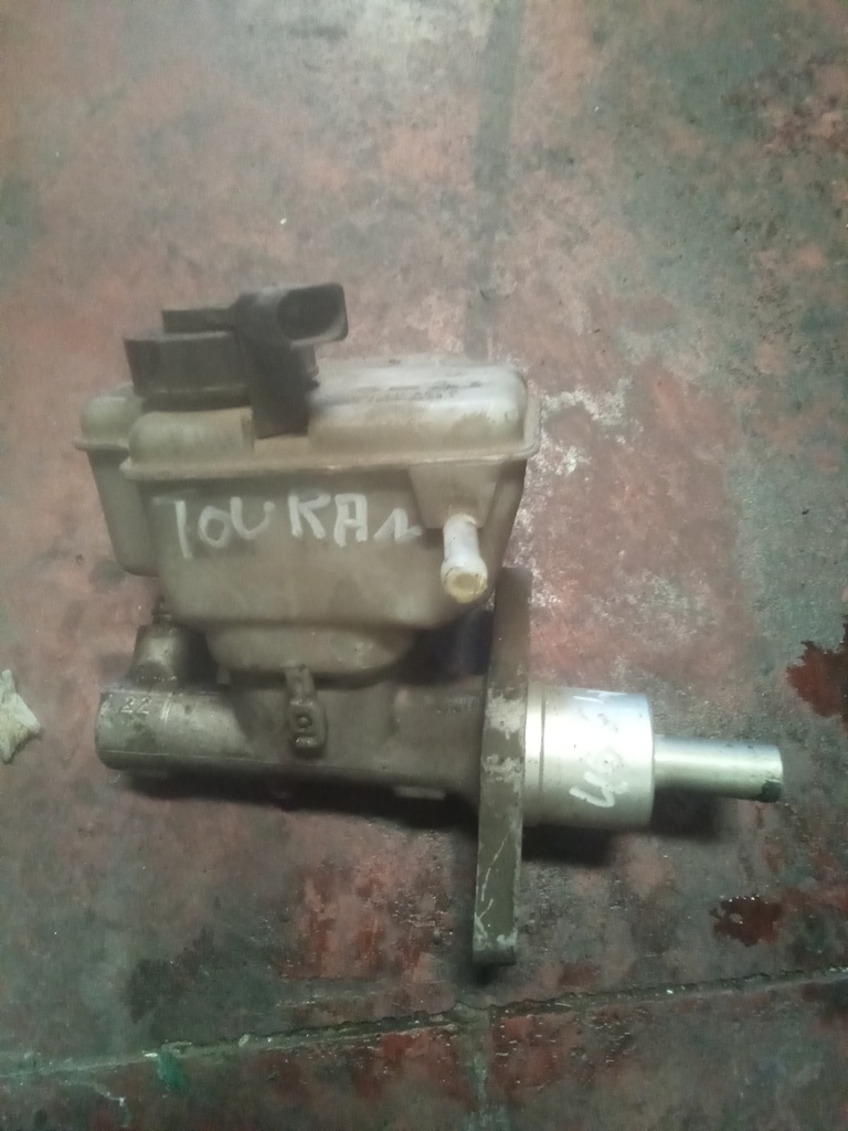 Bomba de freno Volkswagen touran 2.0 tdi '04