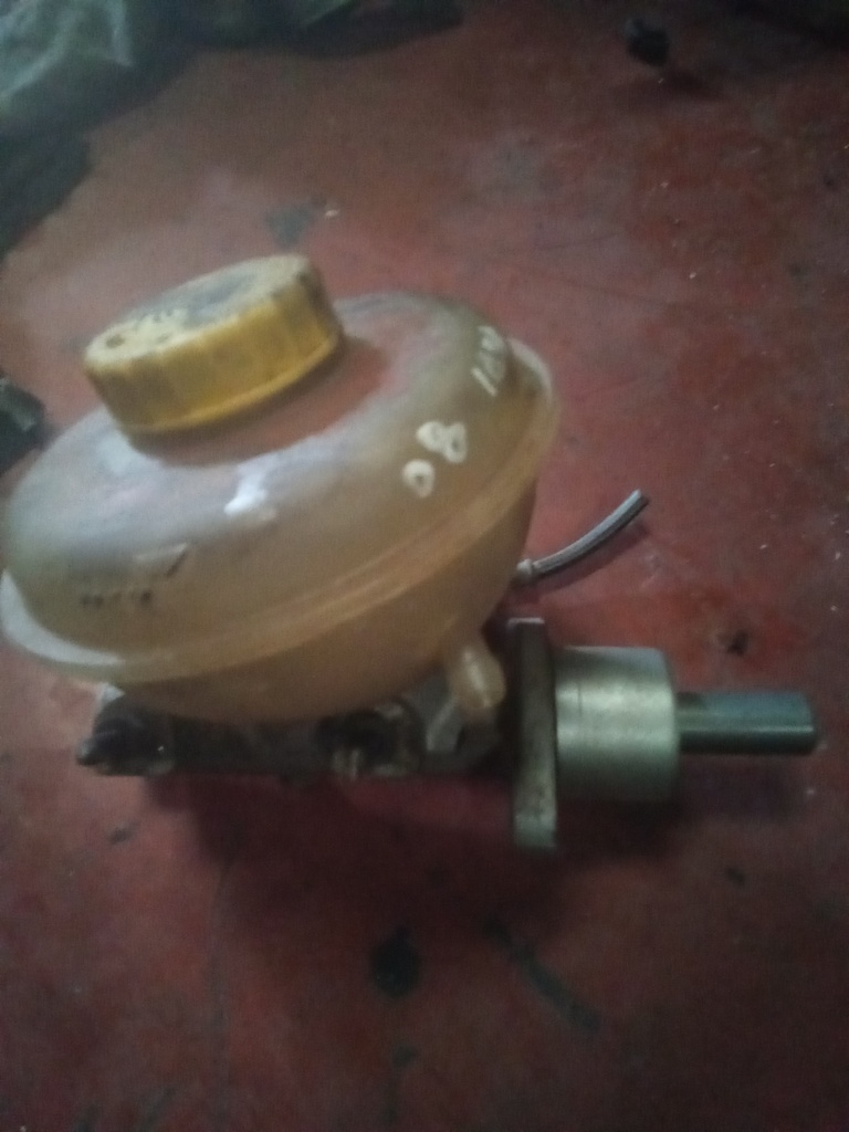 Bomba de freno audi 80 1.9D '94