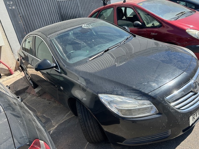 0447 OPEL INSIGNIA 2012