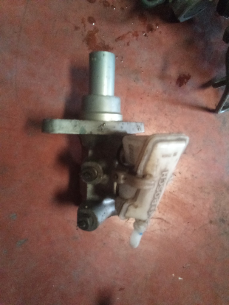 Bomba de freno Ford connect 1.8 tdci '05