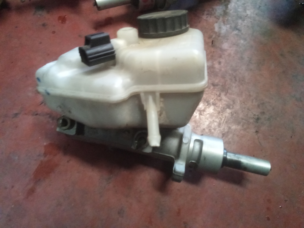 Bomba de freno Ford mondeo 2.0 tdci '05