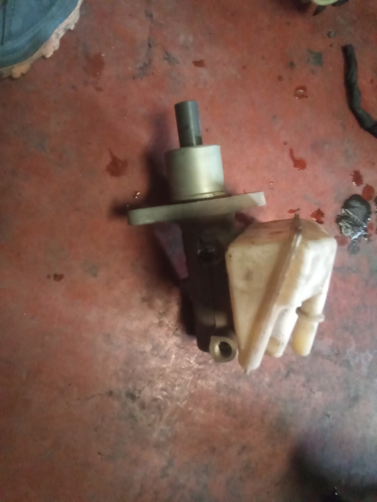 Bomba de freno Ford c-max 1.6 tdci '07