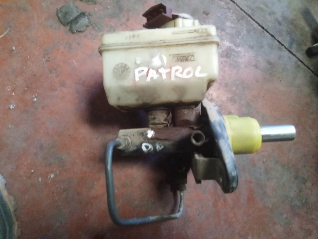 Bomba de freno Nissan Patrol 2.8 '98