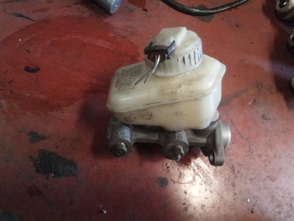 Bomba de freno Daewoo nexia 1.5i '97