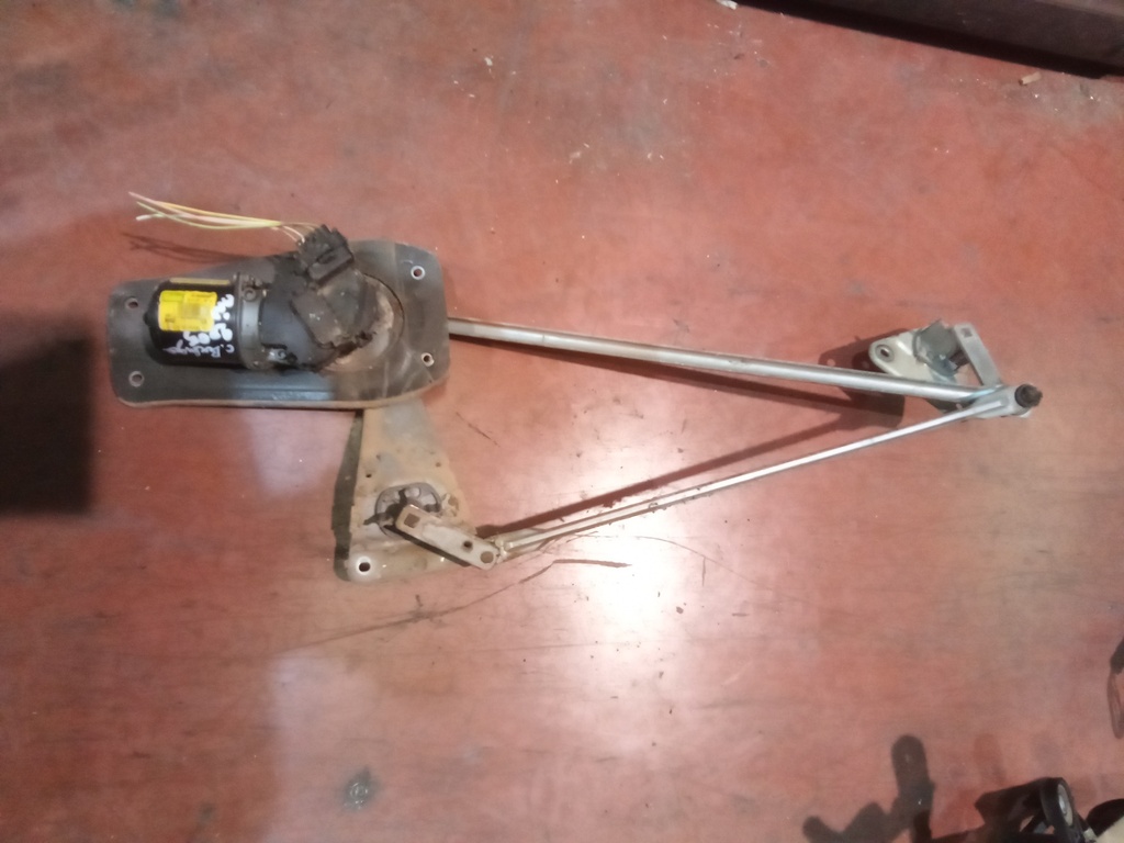 Motor limpia delantero citroen Berlingo '05