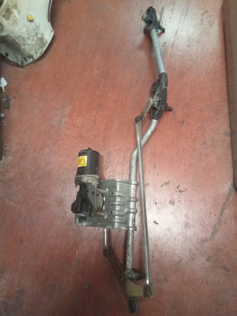 Motor limpia delantero Renault scenic II '05