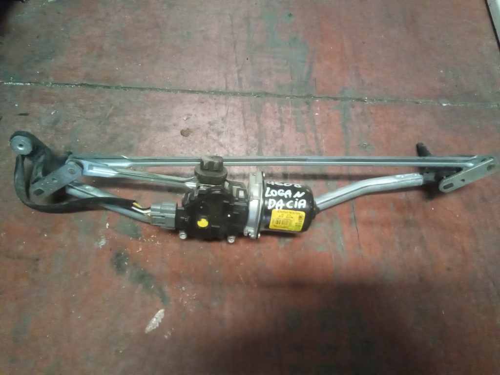 Motor limpia delantero dacia Logan '10