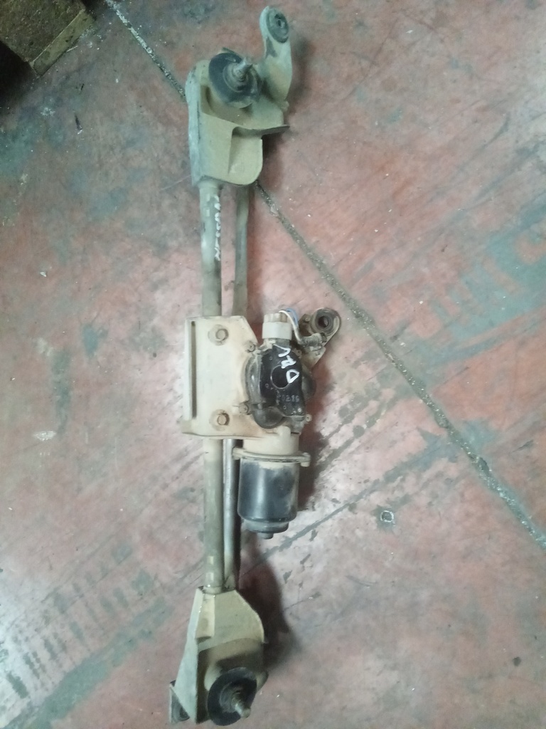 Motor limpia delantero Nissan Pathfinder '05