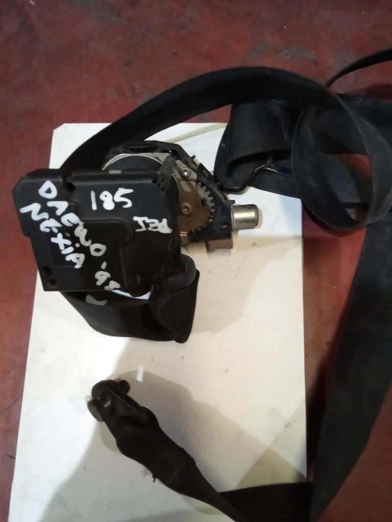 Cinturon delantero izquierdo daewoo nexia '98