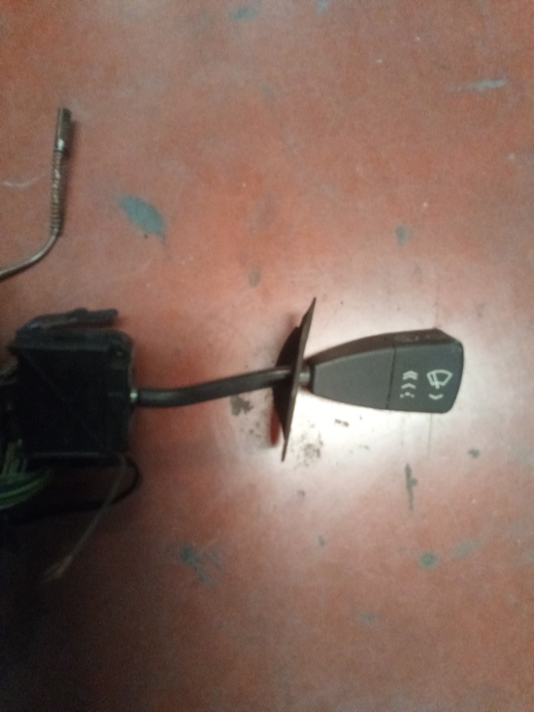 Mando del limpiaparabrisas BMW e34 '98