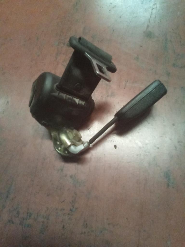 Cinturon trasero central volkswagen passat '01