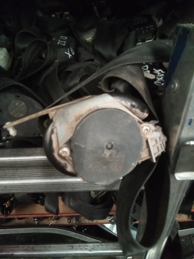 Cinturon trasero izquierdo citroen jumpy '06