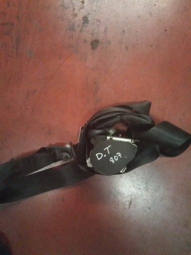 Cinturon trasero derecho peugeot 807 '08