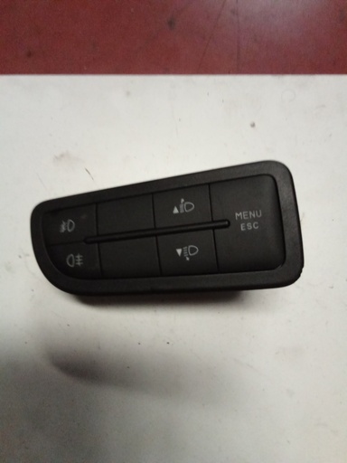 [SIN REFERENCIA] Interruptor luces antiniebla peugeot bipper '14