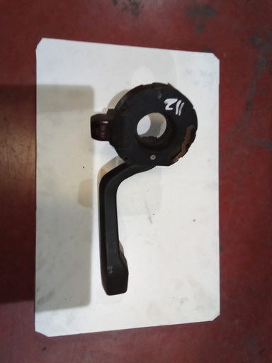 [SIN REFERENCIA] Mando de intermitentes seat toledo '92