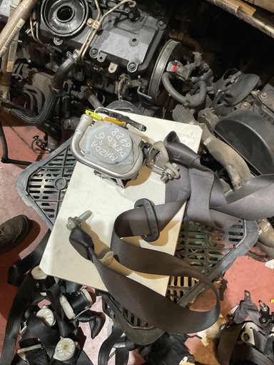 Cinturón seg. del.derecha mazda 6 '06