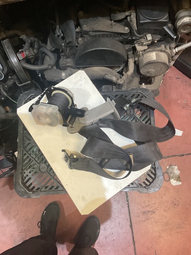 Cinturón seg.tras.derecha honda frv ‘06