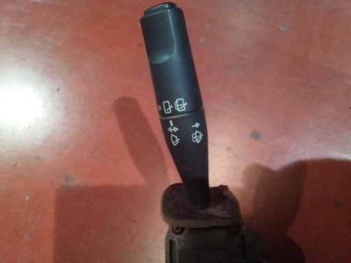 [96049597ZL] Mando de limpiaparabrisas citroen saxo '99