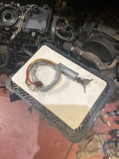 Conmutador de arranque peugeot 205 '94