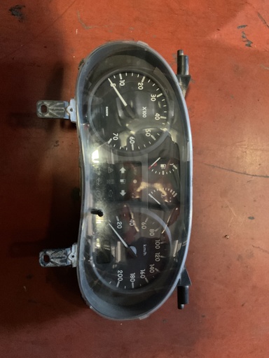 [P 8200 17 66 54 -b] Cuadro instrumentos renault kangoo o2