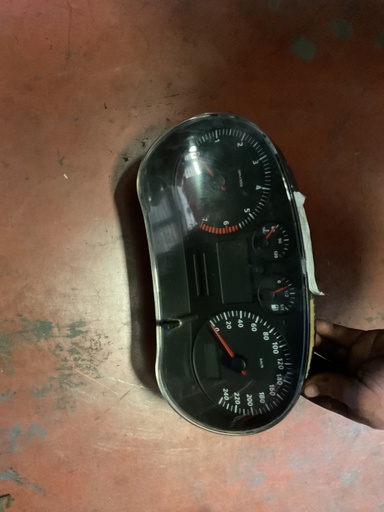 [2509002430431] Cuadro instrumentos seat león 02