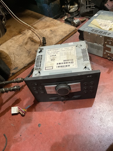 [13233925] Radio opel combo