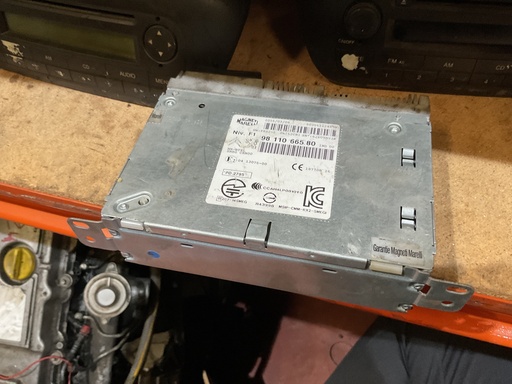 [9811066580] Radio peugeot 2008 ‘15