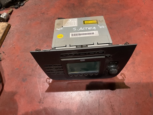 [5P1035186BN87] Radio seat altea ‘07