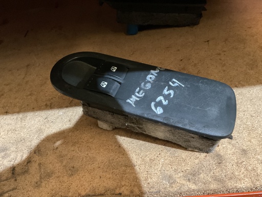 [Sin referencia] Botonera eleva lunas izquierda renault megane ii ‘05