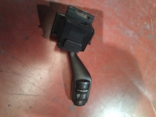 [SIN REFERENCIA] Mando de limpiaparabrisas ford c-max '04