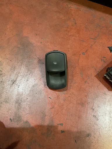 [13189333RW] Botonera eleva lunas opel Corsa d ‘10